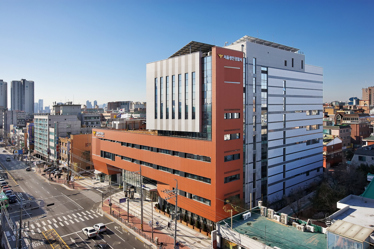 1030043947_2JHOaPyw_3716dd7b4d4ed2aacfdf23ee254a8c5d375c9c3c.jpg 이미지크게보기