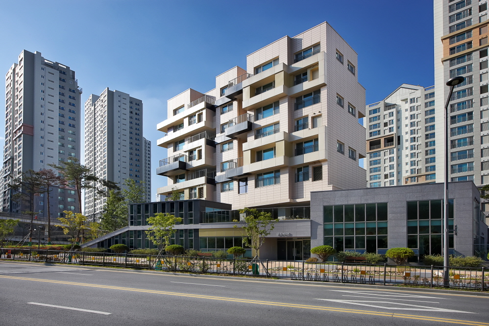 1030043947_Ahm4ykJY_3b5260f4c42031c9c3e9dd1772ff5e6d09607052.jpg 이미지크게보기