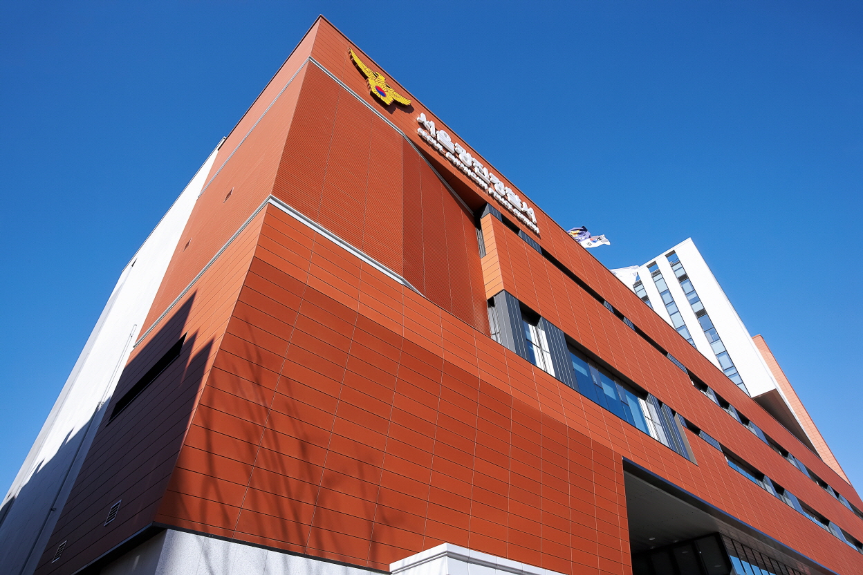 1030043947_EzLV2ebg_f8ce1e91699d542e05d0b72bfc684a0c4f4078cf.jpg 이미지크게보기