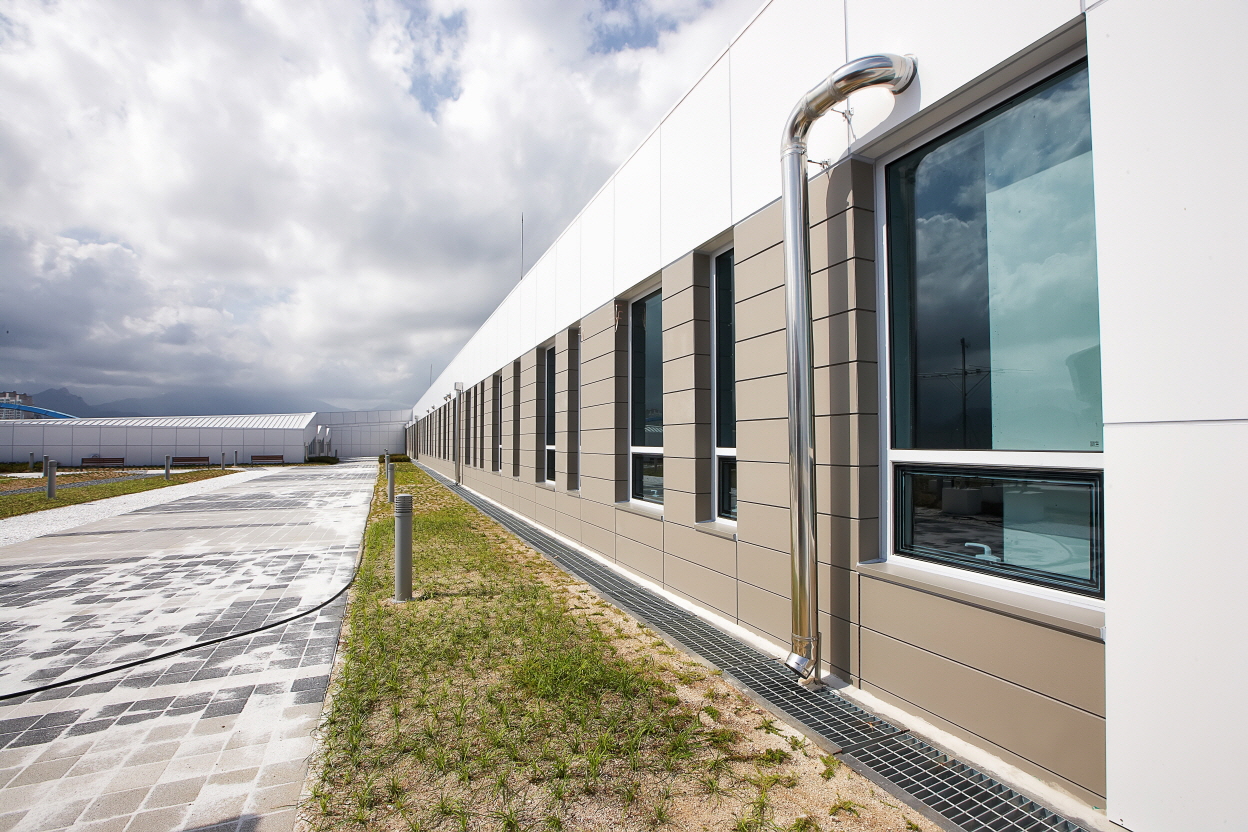 1890374708_5UB6uGXz_52e14924d64e2798d5433582238335e94688c86e.jpg 이미지크게보기