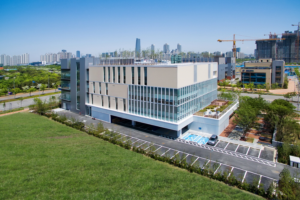 1890374708_HIFuxzrQ_4be2ac65888f2b3dc9e4b6c18a1f0363cad7b175.jpg 이미지크게보기