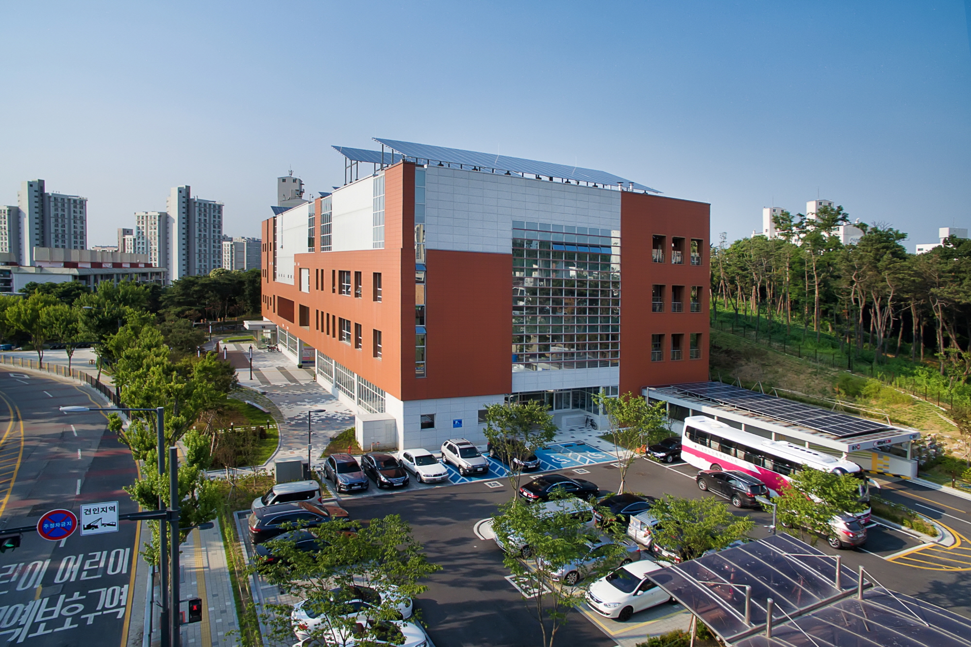 1890374708_Q9Dd67Ig_22189b722b32ab7ef478620474338acc2b133fe9.jpg 이미지크게보기