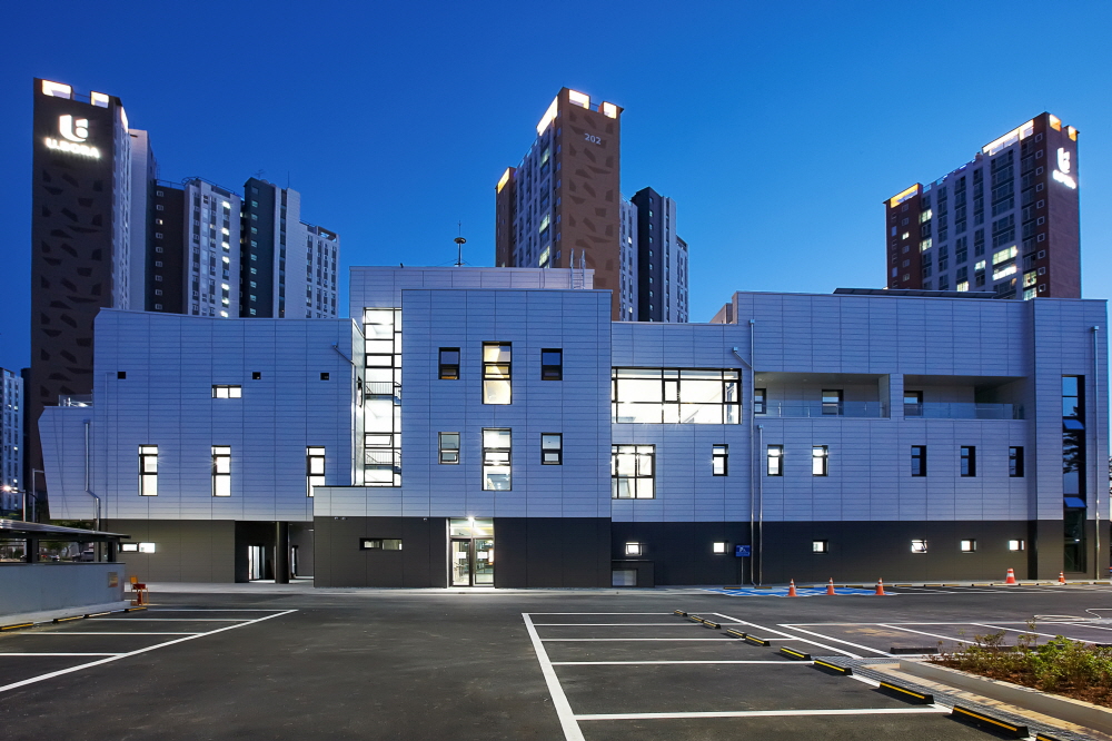 1890374708_R3ro9p7i_268d4b9b447246d59ca10e5960bb76eeea96be5b.jpg 이미지크게보기