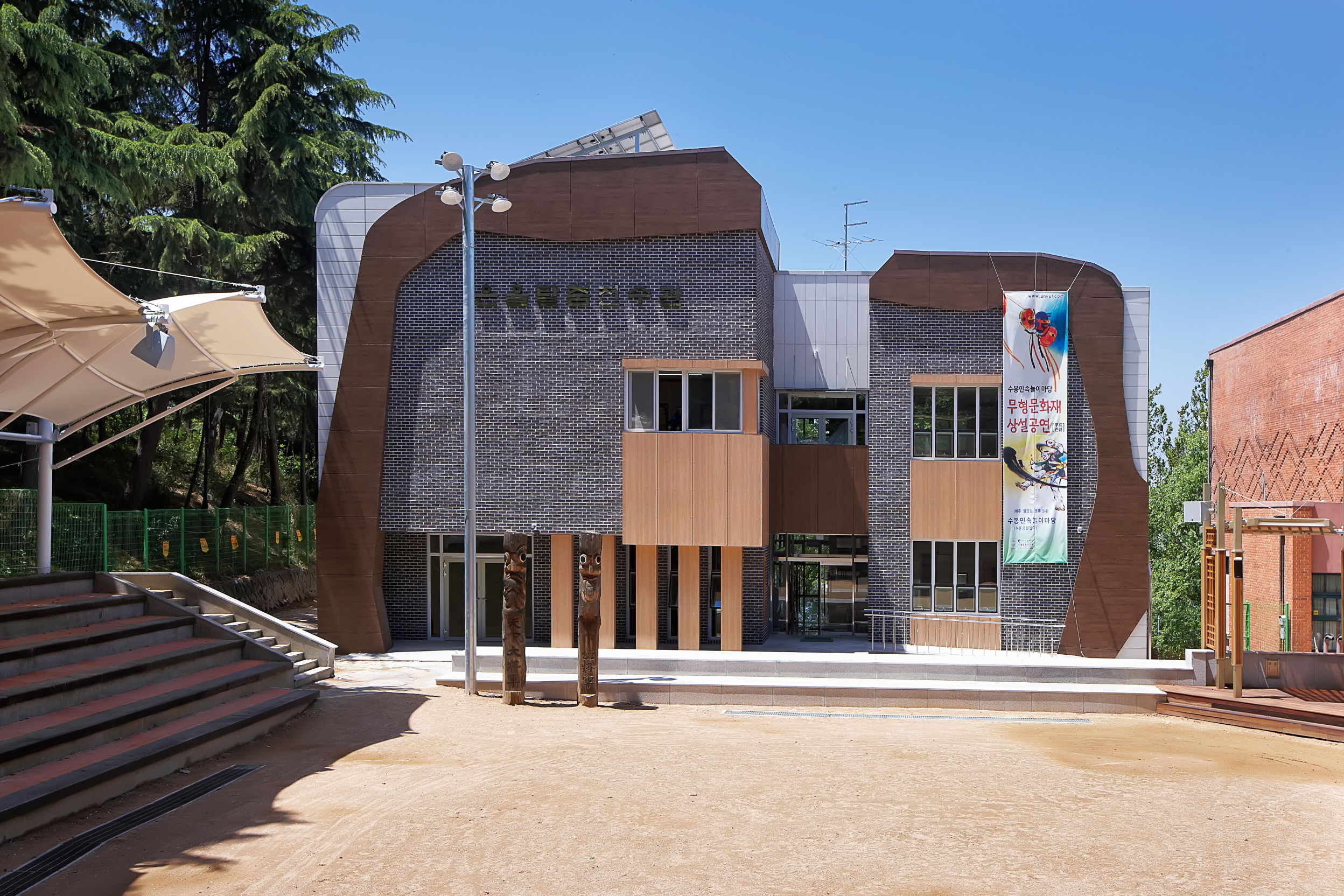 1890374708_VhDOnP7i_1e8dc354d576a3a38f8d7edf9637fd4334269c8d.jpg 이미지크게보기