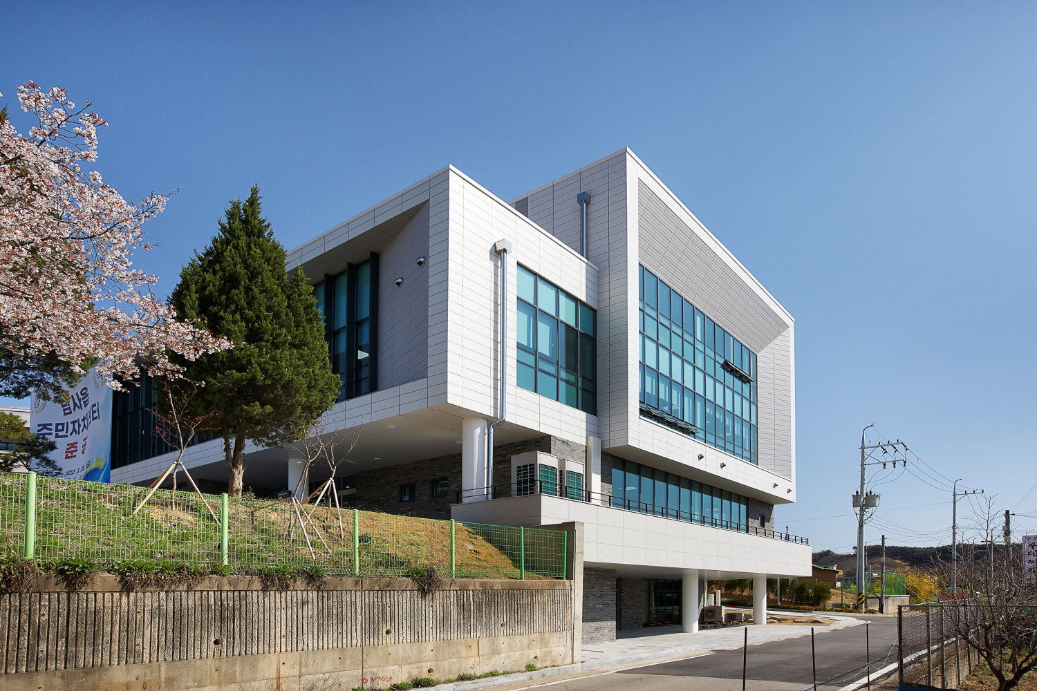 1930757131_4RhMTgf1_1ca00d1cb741238fbb08a5154799b5abe9d260c7.jpg 이미지크게보기