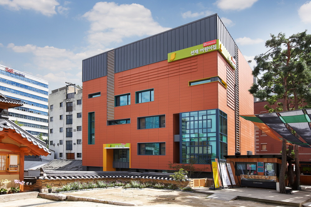 1930757131_DY3LEe6m_02dbf42eeb01326dd7d733eea210330da653cfbc.jpg 이미지크게보기