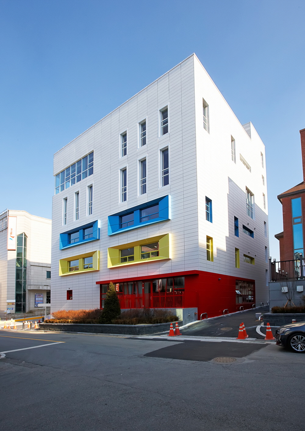 1930757131_OCkGrvB0_6a257c76a2c60fec2625c8f7ef7d7a9a6fff5fe8.jpg 이미지크게보기