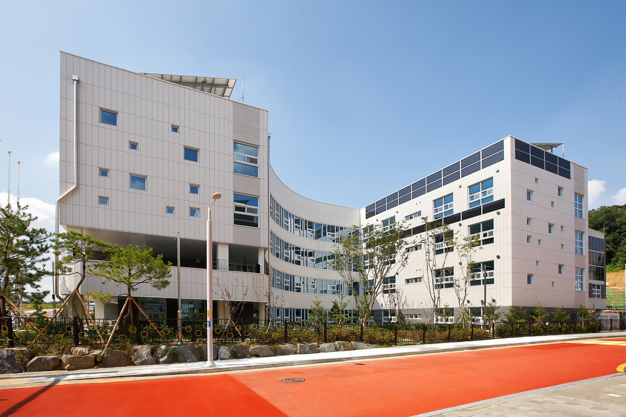 1930757131_UKpoGrQV_100ca3e843c2f623add1b2c4bf2fc435ed801e77.jpg 이미지크게보기