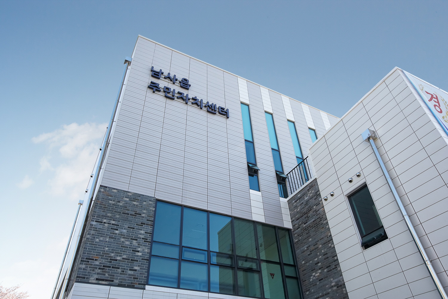 1930757131_bTLaceDV_c60e0980c85ca1d3dff158e44e2b254c934ce79e.jpg 이미지크게보기