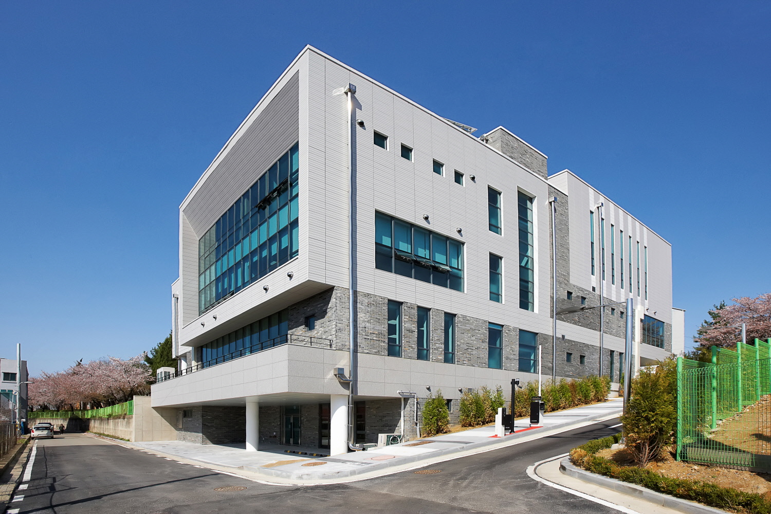 1930757131_s3m4p9gG_0fd0b5b8025bc74d50daf8f39eb2ec375f9d5ab3.jpg 이미지크게보기