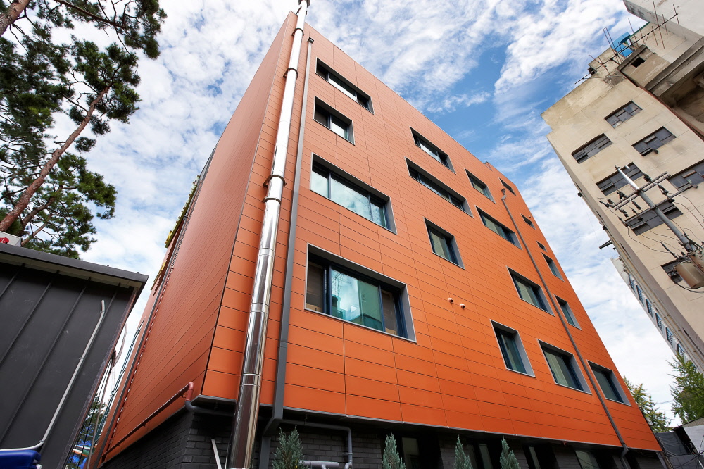 1930757131_s8mWI52V_b99d3d7479b413834b30c7559ed829c7a095da9c.jpg 이미지크게보기